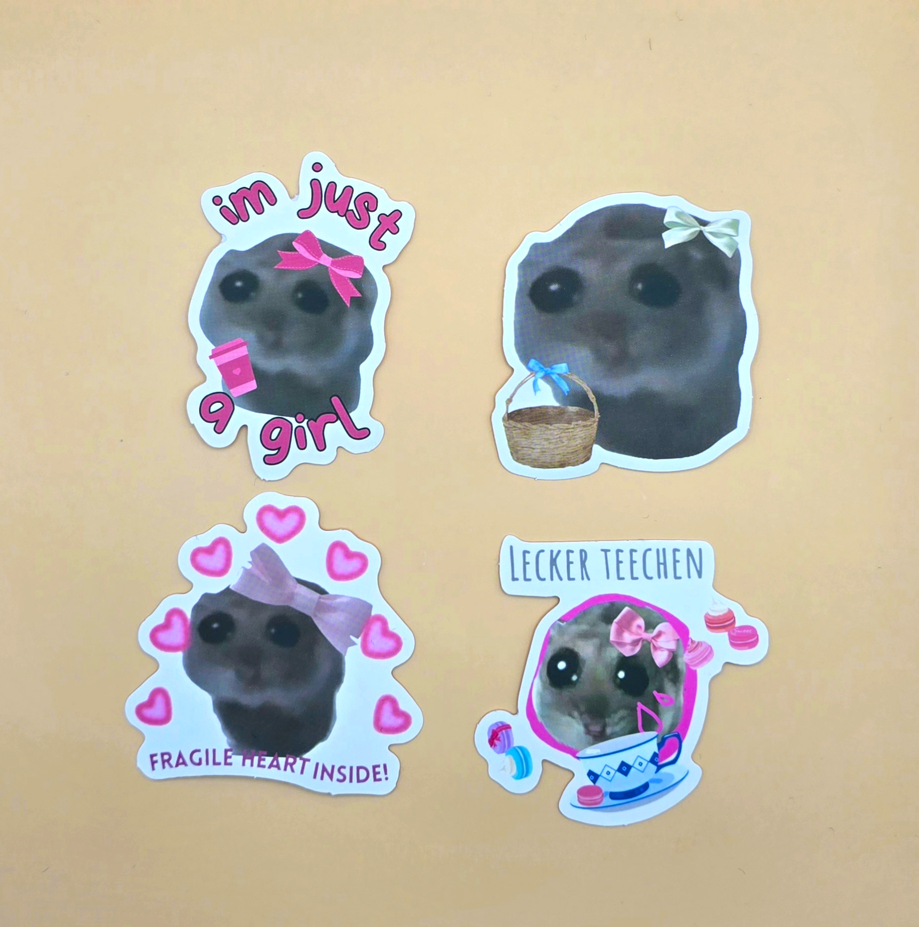 STICKERS ΧΑΜΣΤΕΡΑΚΙ